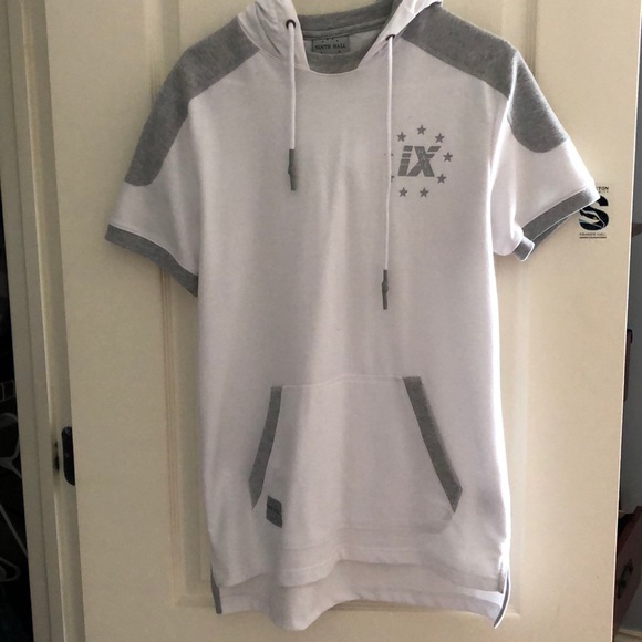 Short sleeve hoodie - Picture 1 of 6
